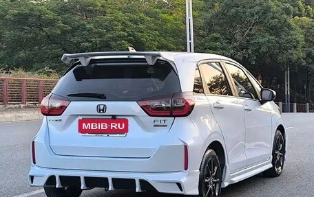 Honda Fit, 2022 год, 1 270 009 рублей, 8 фотография