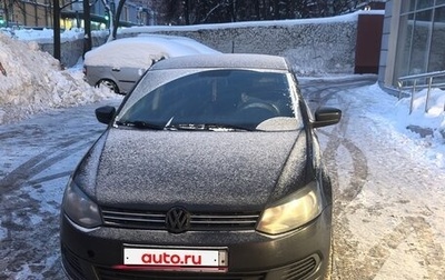Volkswagen Polo VI (EU Market), 2013 год, 445 000 рублей, 1 фотография