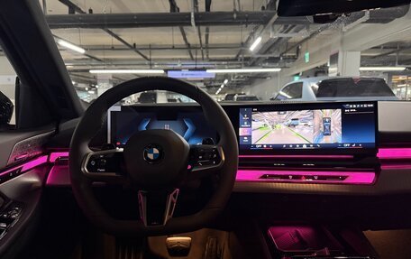 BMW 5 серия, 2025 год, 6 980 111 рублей, 11 фотография