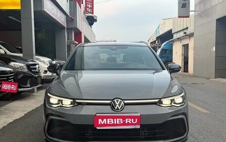 Volkswagen Golf VIII, 2021 год, 1 306 000 рублей, 2 фотография