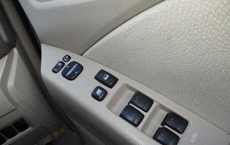 Toyota ISis I, 2009 год, 844 000 рублей, 14 фотография