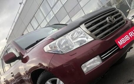 Toyota Land Cruiser 200, 2010 год, 2 550 000 рублей, 6 фотография