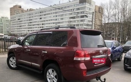 Toyota Land Cruiser 200, 2010 год, 2 550 000 рублей, 5 фотография