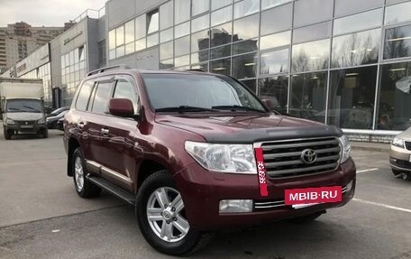 Toyota Land Cruiser 200, 2010 год, 2 550 000 рублей, 4 фотография