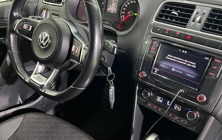 Volkswagen Polo VI (EU Market), 2018 год, 1 150 000 рублей, 16 фотография