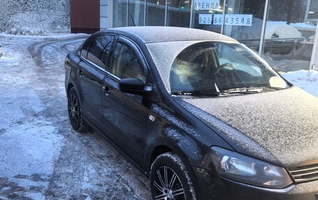 Volkswagen Polo VI (EU Market), 2013 год, 445 000 рублей, 2 фотография