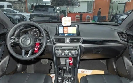 Mazda CX-4, 2021 год, 1 640 000 рублей, 13 фотография