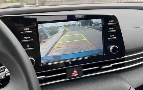 Hyundai Elantra, 2022 год, 1 300 600 рублей, 8 фотография