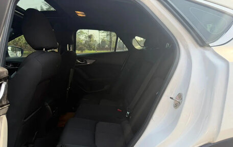 Mazda CX-4, 2021 год, 1 800 008 рублей, 8 фотография