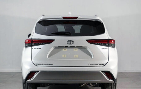 Toyota Highlander, 2025 год, 5 990 000 рублей, 3 фотография