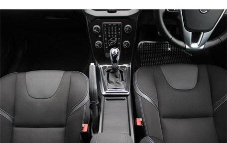 Volvo V40 II рестайлинг, 2017 год, 1 260 035 рублей, 14 фотография