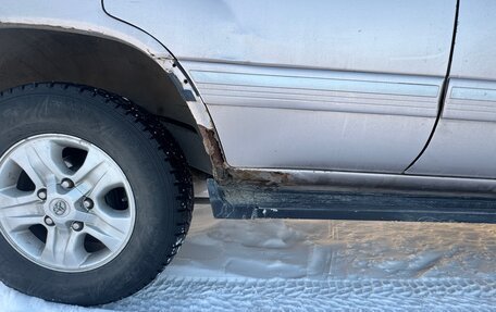 Toyota Land Cruiser 100 рестайлинг 2, 1999 год, 1 100 000 рублей, 9 фотография