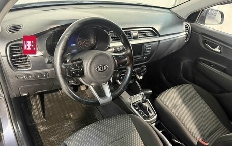 KIA Rio IV, 2018 год, 1 399 800 рублей, 8 фотография