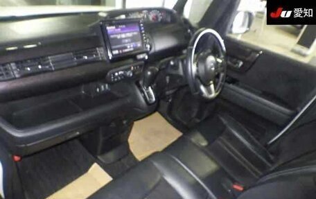 Honda N-BOX II, 2017 год, 920 000 рублей, 6 фотография