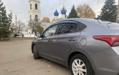 Hyundai Solaris II рестайлинг, 2018 год, 1 400 000 рублей, 6 фотография