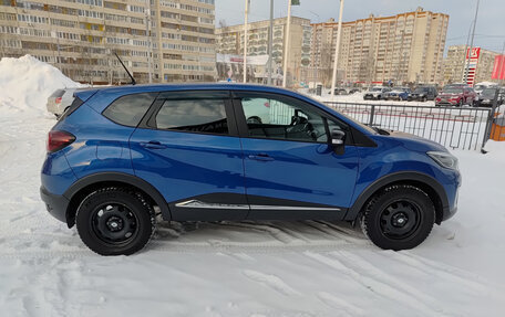 Renault Kaptur I рестайлинг, 2020 год, 1 930 000 рублей, 5 фотография