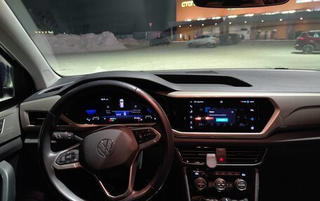 Volkswagen Taos, 2022 год, 2 700 000 рублей, 8 фотография