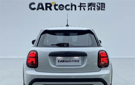 MINI Hatch, 2023 год, 2 230 000 рублей, 4 фотография