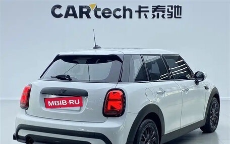 MINI Hatch, 2023 год, 2 230 000 рублей, 3 фотография