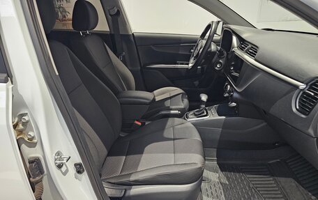 KIA Rio IV, 2021 год, 1 799 000 рублей, 16 фотография