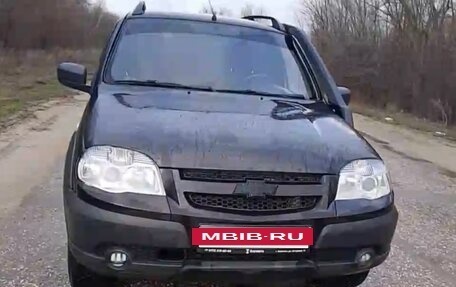 Chevrolet Niva I рестайлинг, 2014 год, 700 000 рублей, 4 фотография