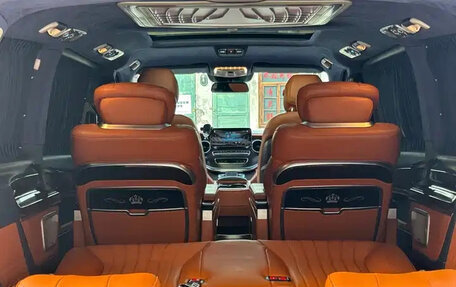 Mercedes-Benz V-Класс, 2022 год, 6 800 009 рублей, 17 фотография