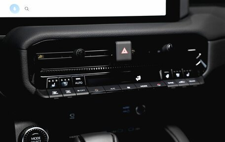 Toyota Land Cruiser Prado, 2025 год, 11 950 000 рублей, 14 фотография