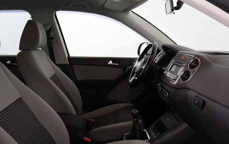 Volkswagen Tiguan I, 2011 год, 779 000 рублей, 11 фотография