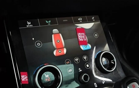 Land Rover Range Rover Evoque II, 2020 год, 2 430 000 рублей, 14 фотография