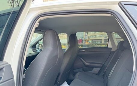 Volkswagen Polo, 2023 год, 1 340 000 рублей, 10 фотография