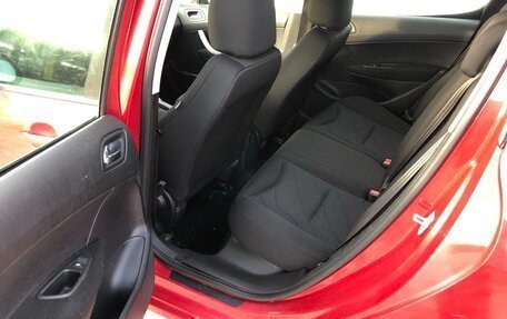 Peugeot 308 II, 2012 год, 399 999 рублей, 11 фотография