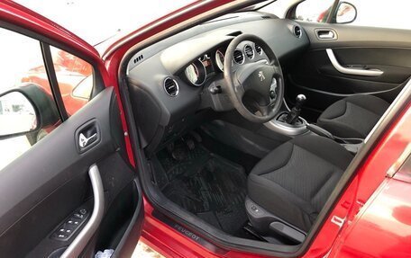 Peugeot 308 II, 2012 год, 399 999 рублей, 17 фотография