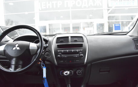 Mitsubishi ASX I рестайлинг, 2011 год, 980 000 рублей, 18 фотография