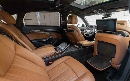 Audi A8, 2018 год, 4 600 000 рублей, 3 фотография