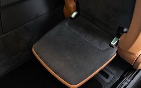 Audi A8, 2018 год, 4 600 000 рублей, 5 фотография