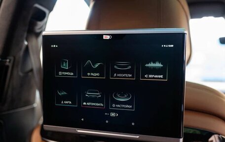 Audi A8, 2018 год, 4 600 000 рублей, 8 фотография