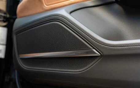 Audi A8, 2018 год, 4 600 000 рублей, 11 фотография