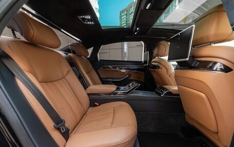 Audi A8, 2018 год, 4 600 000 рублей, 22 фотография