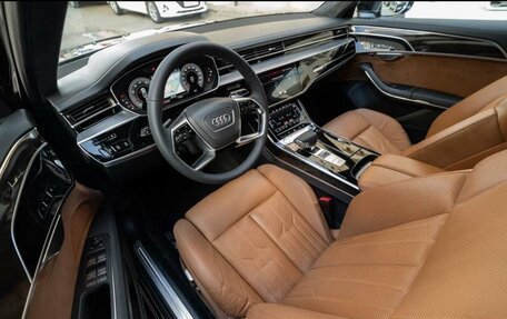 Audi A8, 2018 год, 4 600 000 рублей, 18 фотография