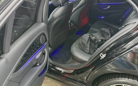 Mercedes-Benz E-Класс, 2020 год, 4 550 000 рублей, 4 фотография