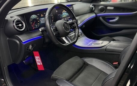 Mercedes-Benz E-Класс, 2020 год, 4 550 000 рублей, 3 фотография