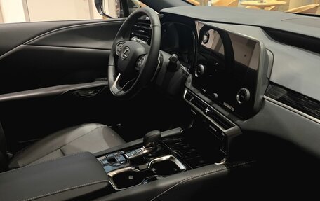 Lexus RX IV рестайлинг, 2025 год, 8 250 000 рублей, 5 фотография