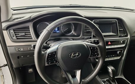 Hyundai Sonata VII, 2019 год, 1 855 000 рублей, 25 фотография
