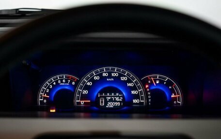 Honda Elysion I, 2004 год, 1 300 000 рублей, 11 фотография