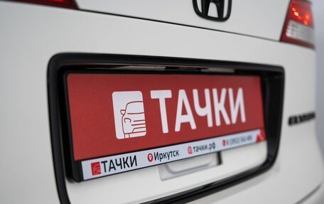 Honda Elysion I, 2004 год, 1 300 000 рублей, 22 фотография