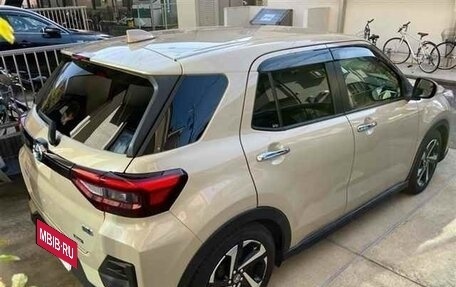 Toyota Raize I, 2022 год, 1 319 111 рублей, 4 фотография