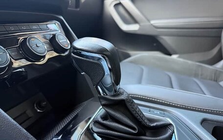 Volkswagen Tiguan II, 2020 год, 2 085 000 рублей, 13 фотография