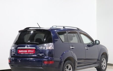 Mitsubishi Outlander III рестайлинг 3, 2011 год, 990 000 рублей, 4 фотография