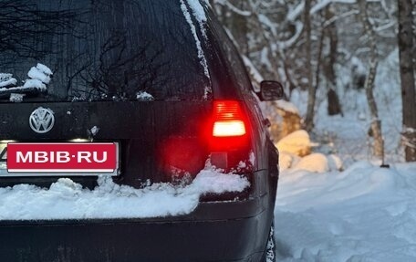 Volkswagen Golf IV, 2003 год, 399 999 рублей, 8 фотография