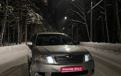 Toyota Corolla, 2004 год, 379 000 рублей, 1 фотография